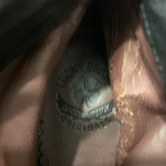 Women’s Lucky 🍀 Brand boots. Size 7m - Picture 3 of 5